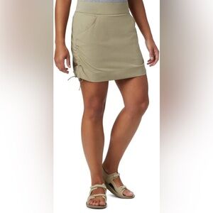 Columbia Women's Anytime Casual Skort, Tusk, XL. New With Tags.